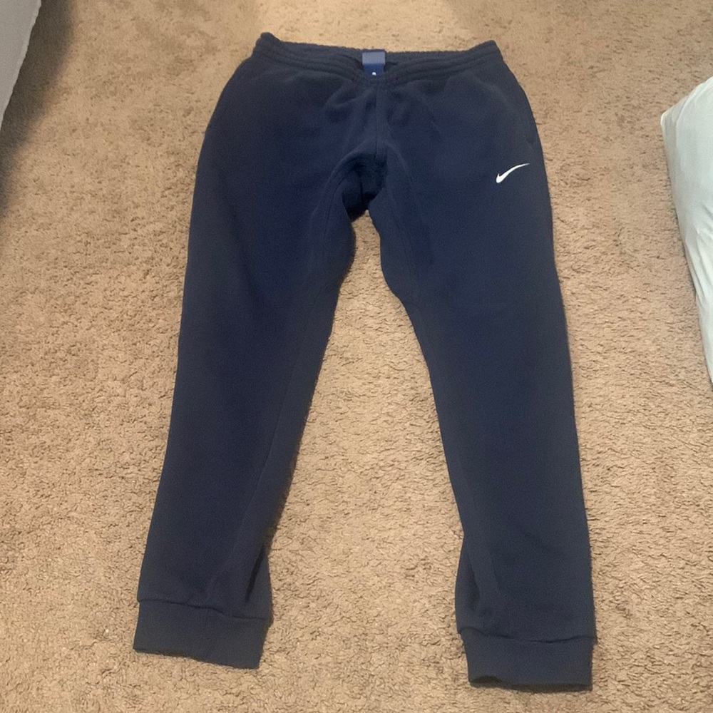 size large nike sweatpants